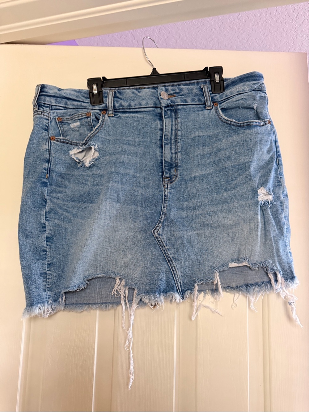 American Eagle Outfitters Light Blue Distressed Denim Mini Skirt